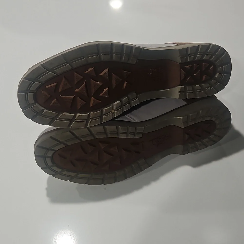 The North Face Ballard Lace II Like New Size 10.5. Leather Booties - Picture 5 of 7